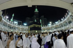 Muslim pilgrims circle the Kaaba and pray during Tawaf al-Ifada in Mecca